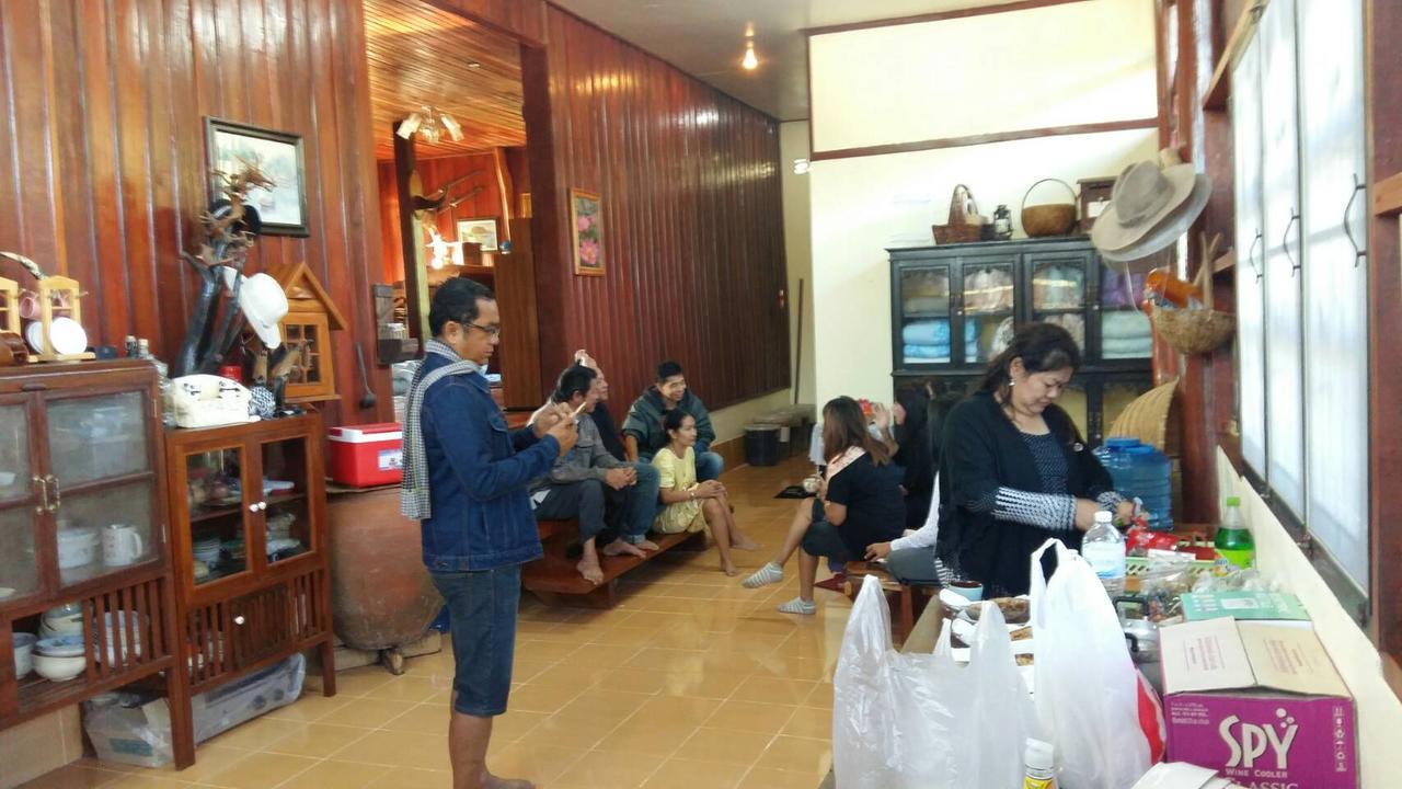 Hotel Baan Kaset Bandit à Khao Kho Extérieur photo