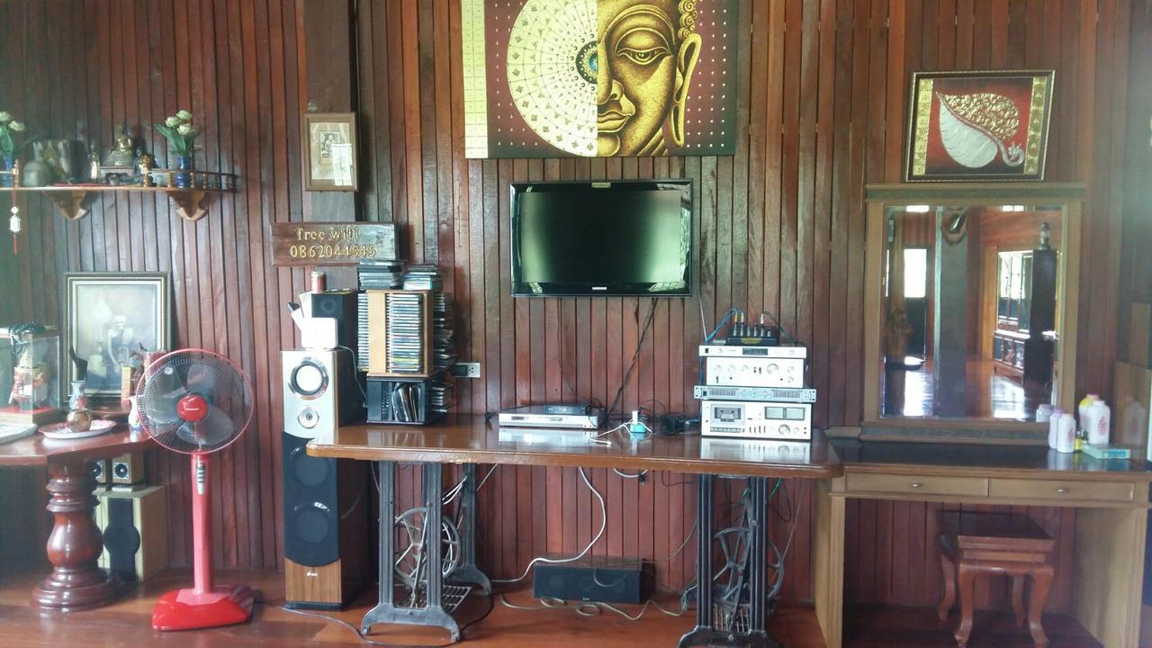 Hotel Baan Kaset Bandit à Khao Kho Extérieur photo
